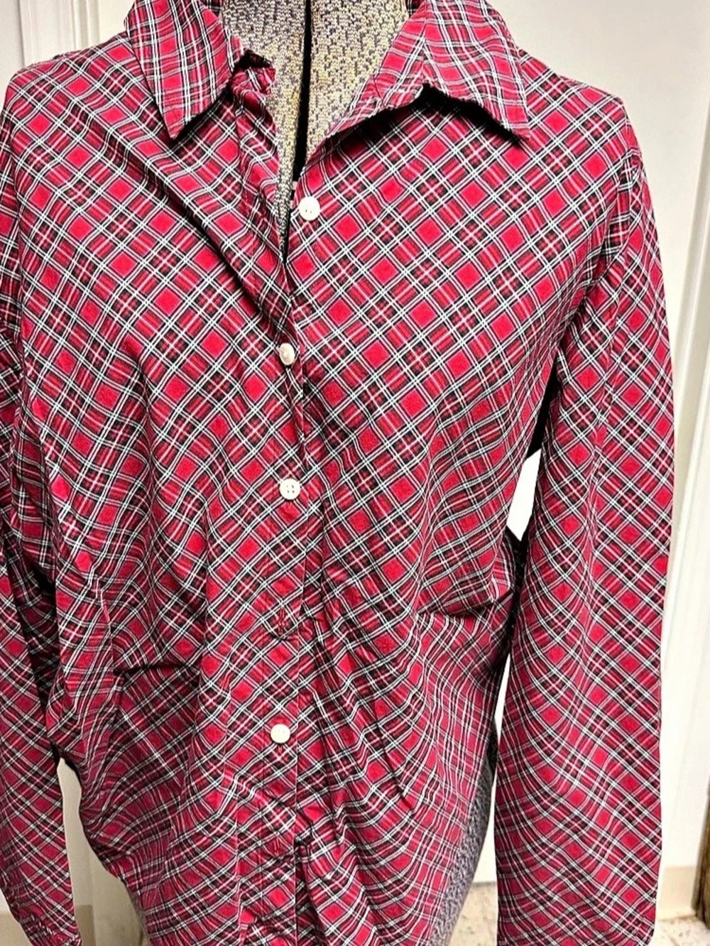 Talbots Plaid Cotton Button Down in Red & Black XL